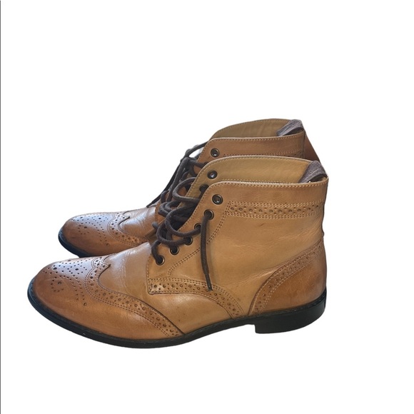 Men Brogue Boots Size 42 EU (US 9) Tan Wingtip Lace-Up Dress Boots - Picture 4 of 6